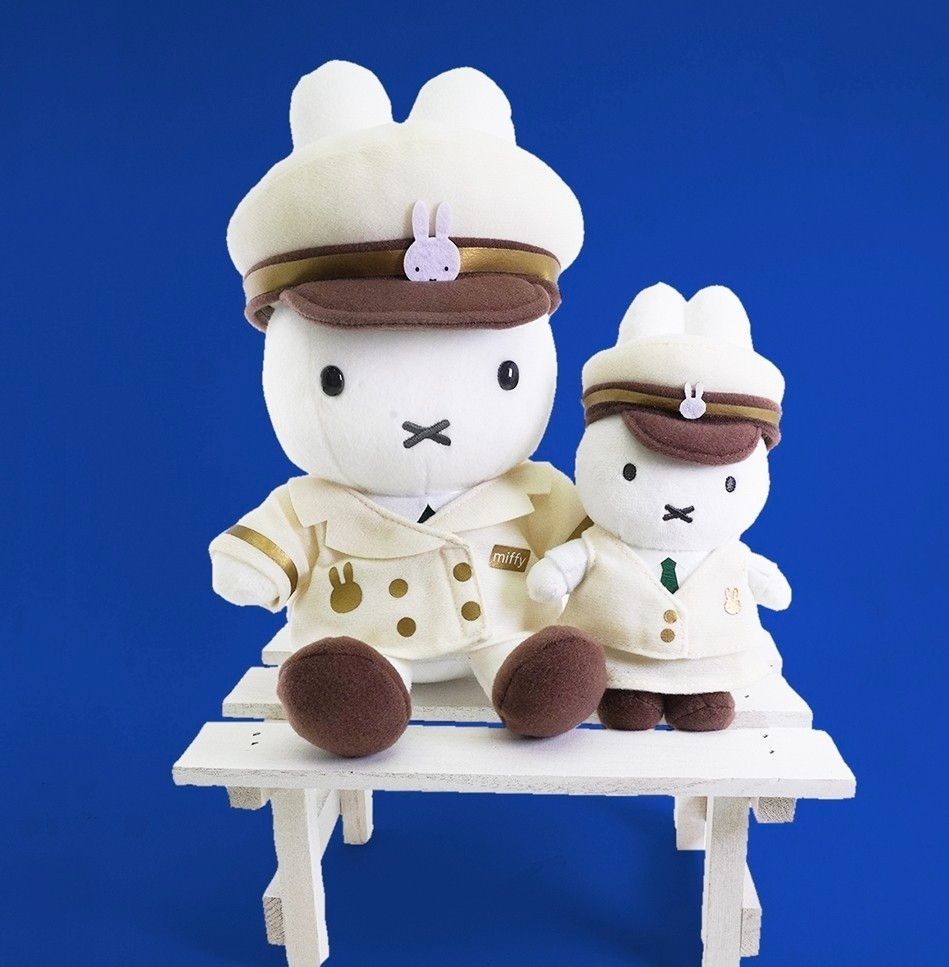 ミッフィースタイル東京駅店限定 駅長さんぬいぐるみ & マスコット