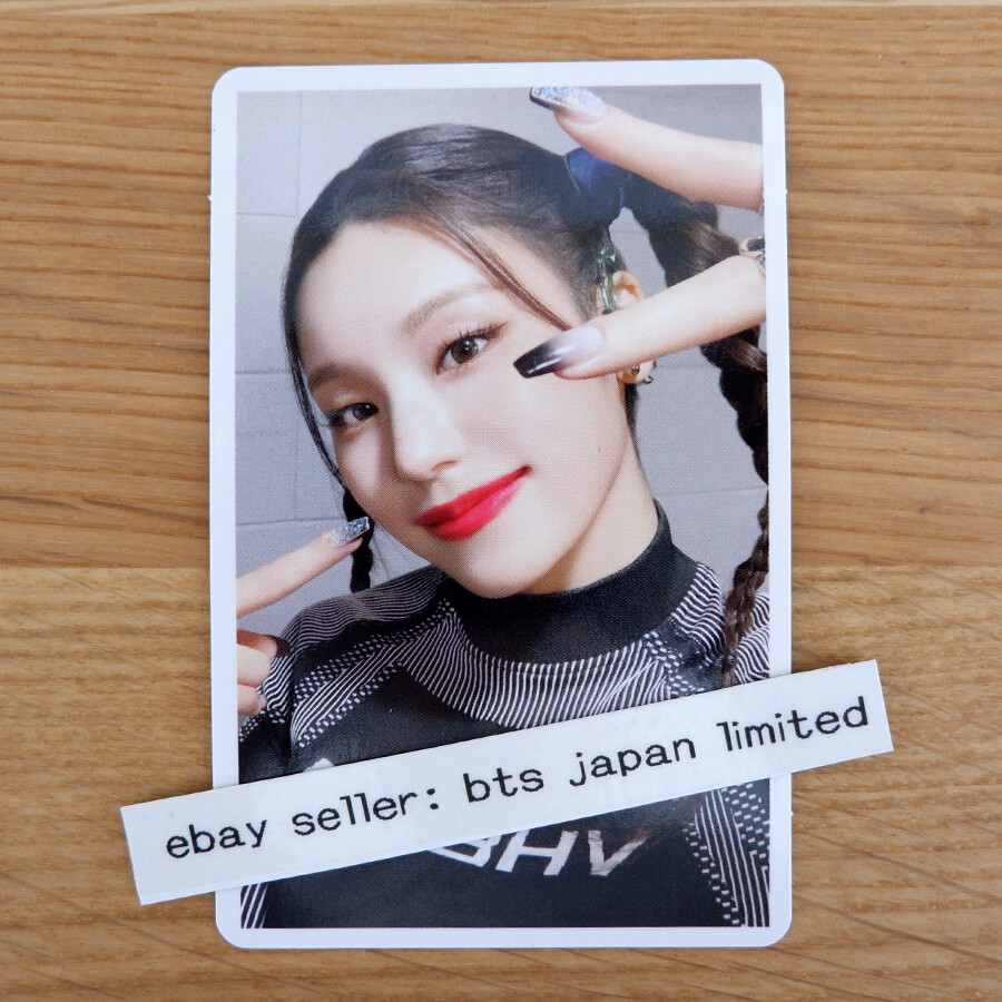 ITZY Yeji Voltage Official Photocard Photo card A B Normal Japan